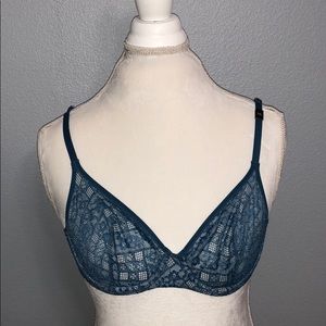 Victoria’s Secret Body By Victoria 34C NWT